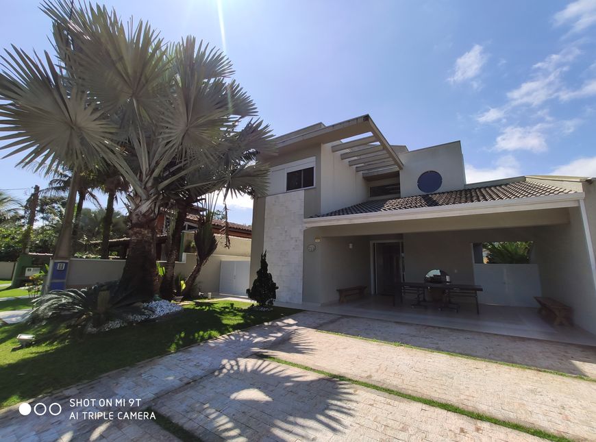 Vende Linda Casa em Boraceia, Condomínio Morada da Praia, 4 suítes, 280 M², piscina, fino acabamento
